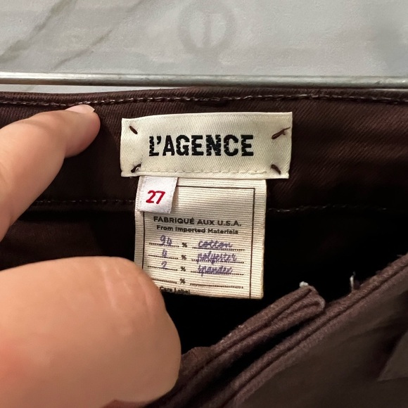 L'AGENCE Margot Crop Skinny Pants in coca - Picture 8 of 9